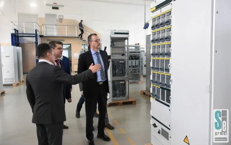 W Ukrainie rozpoczyna się produkcja sprzętu do elektrowni słonecznych w technologii AEG Power Solutions